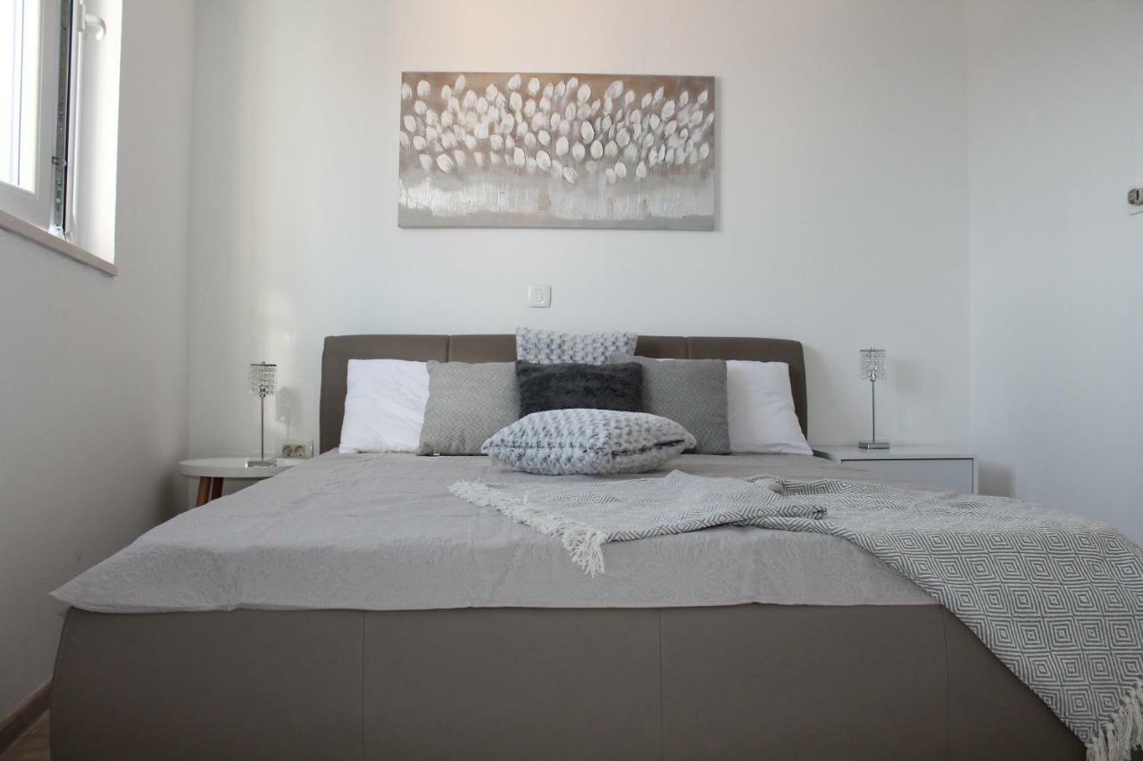 Apartments Platana Trsteno Exterior photo